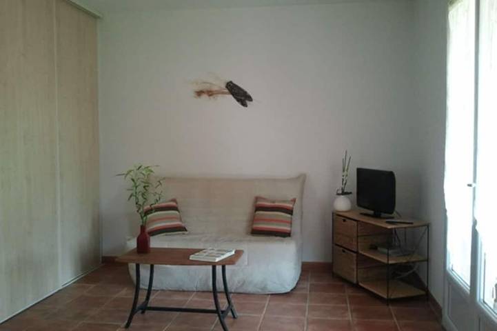 Location de vacances pour 4 personnes, avec jardin et terrasse à Montfaucon (France) - 3