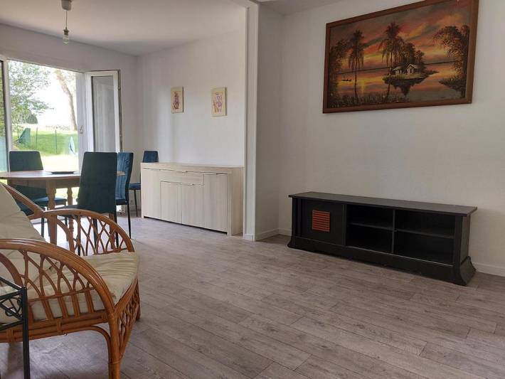 Location de vacances pour 5 personnes, avec jardin et terrasse, animaux acceptés à Nouans-les-Fontaines