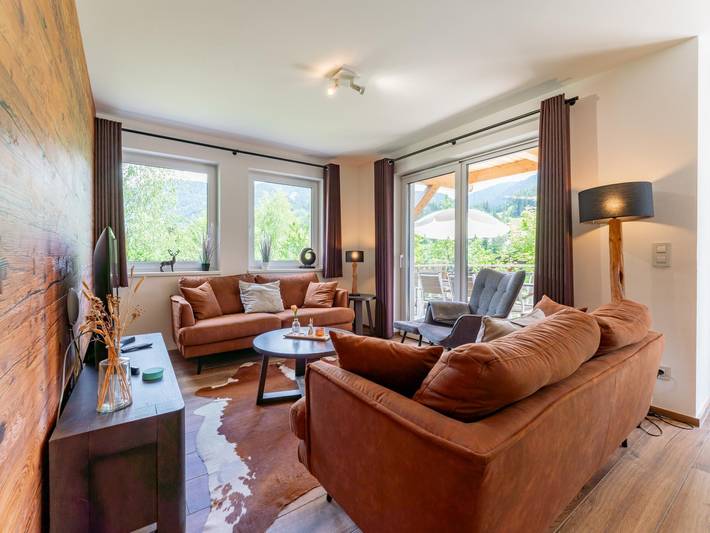 Apartamento entero, Spacious & luxurious apartment with sauna near ski lift in Werfenweng, Tennengau