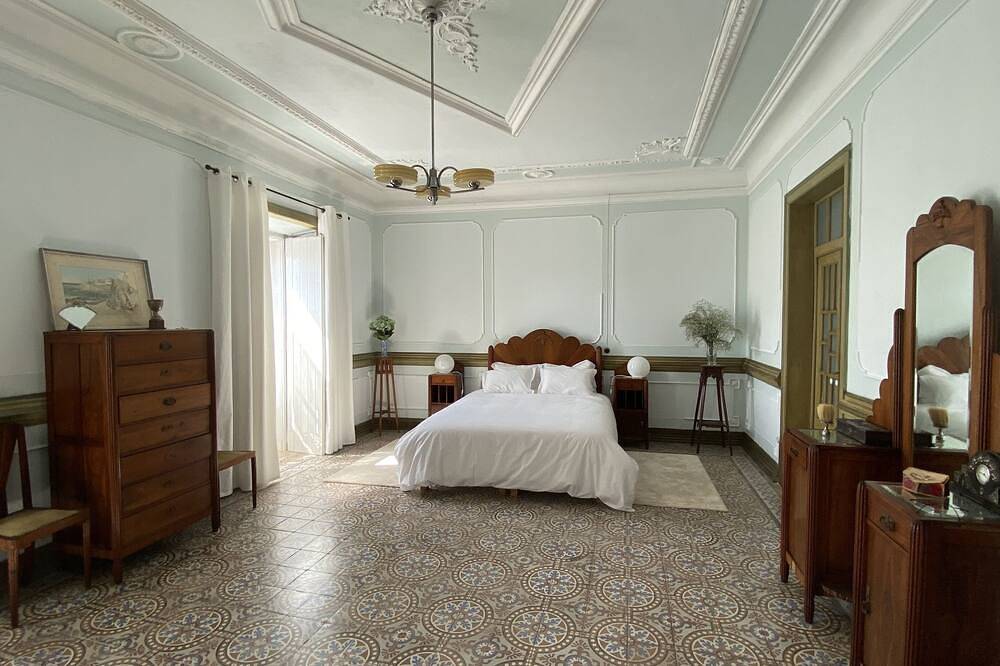 Anos 20 room in Vidigueira, Beja Distrikt