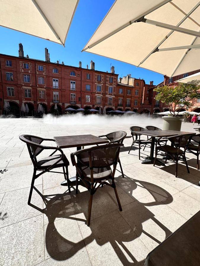 Location de vacances pour 2 personnes, avec terrasse et vue à Montauban