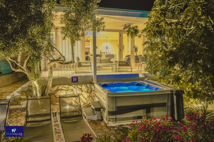 Ferienhaus für 6 Personen, mit Whirlpool und Terrasse, mit Haustier in Zadar - 2