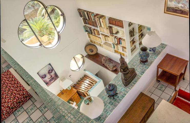 Location de vacances pour 8 personnes, avec Terrasse ainsi que Jardin et Vue dans Porquerolles