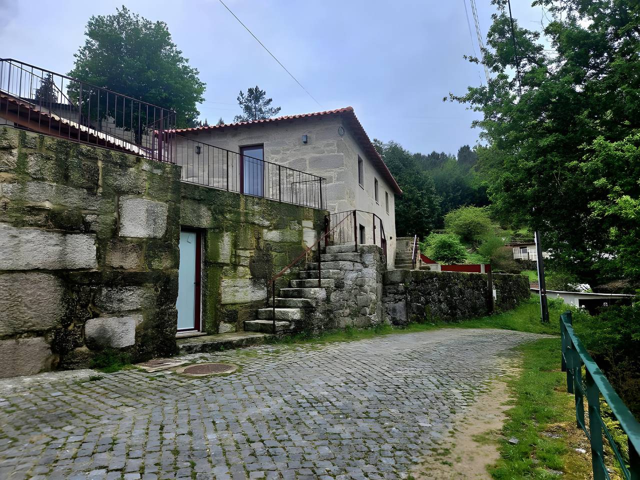 Casa de Vacaciones 'Aurora' con Vista a la Montaña, Wi-Fi y Aire Acondicionado in Campo do Gerês, Distrito de Braga