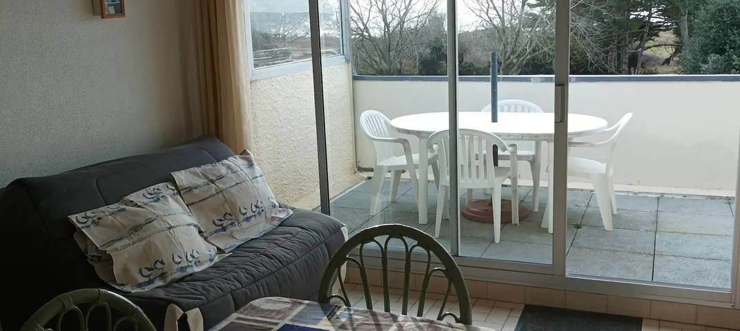 Gîte pour 4 personnes, avec balcon dans Plage des Govelins - 2