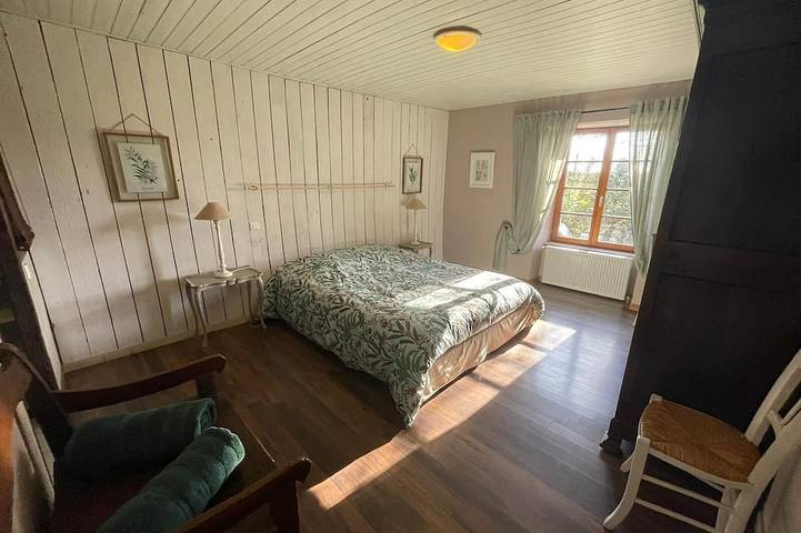 Location de vacances pour 6 personnes, avec jardin à Paimpont - 2