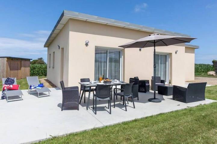 Location de vacances pour 6 personnes, avec jardin à Saint-Jean-du-Doigt