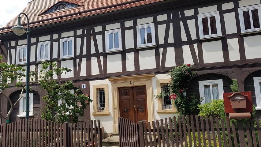 Ferienwohnung für 10 Personen, mit Garten im Zittauer Gebirge