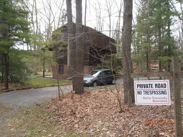 Log Cabin for 12 Guests in Deep Creek Lake, Garrett County, Picture 4