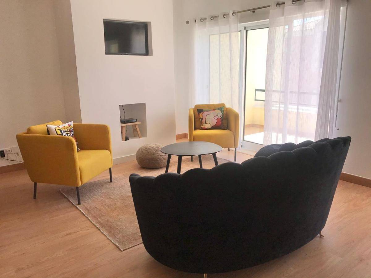 Four-Bedroom House in Praia do Ouro, Sesimbra (Castelo)