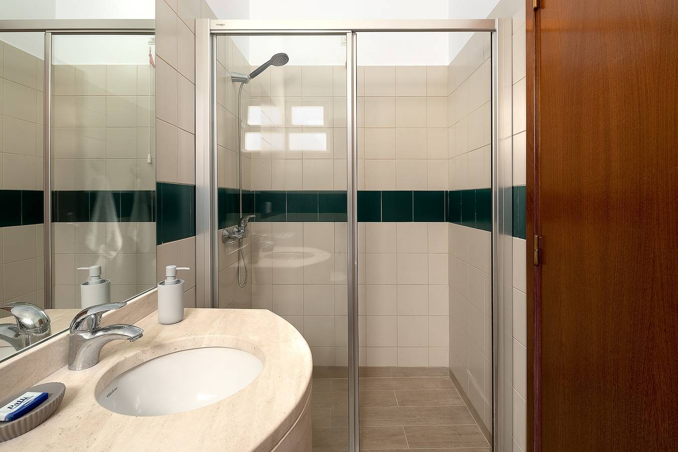 Ganze Ferienwohnung, Pérola Views Inn 107 by Homie in Porto Moniz, Madeira