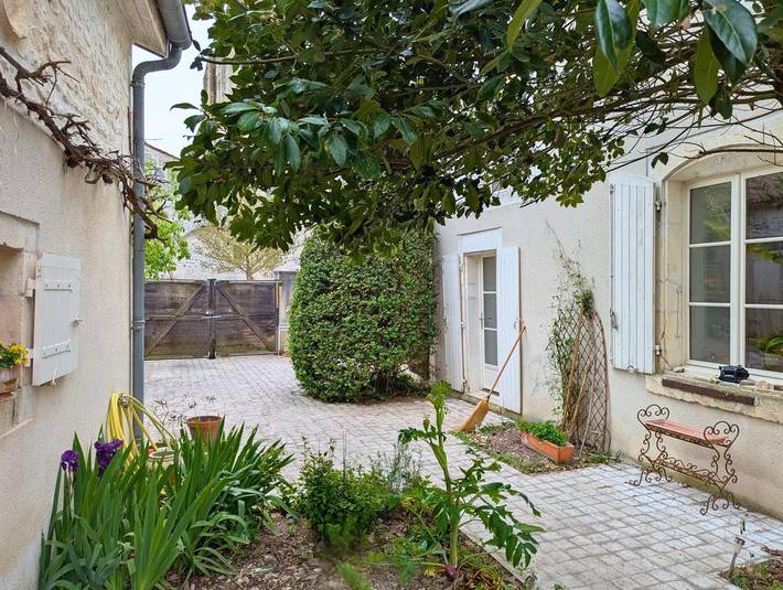 Chambre d’hôte pour 4 personnes, avec jardin, animaux acceptés en Charente - 2