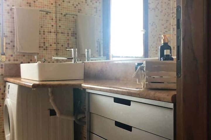 Hütte für 3 Personen, mit Pool und Balkon sowie Garten am Gardasee - 4