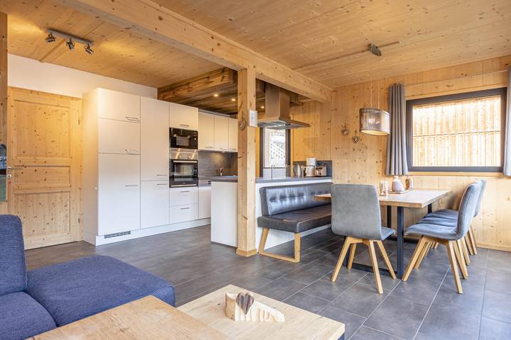 Vakantiehuis voor 8 personen, with Balkon and Terras as well as Tuin and Sauna in Steinach am Brenner