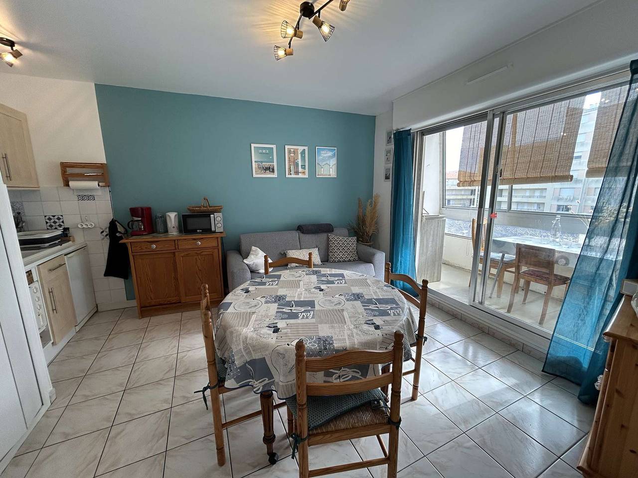 Appartement entier, Appartement 2 pièces, 5 couchages, parking privé, proche plage et commerces, Saint-Hilaire-de-Riez in Saint-Hilaire-de-Riez, Vendée