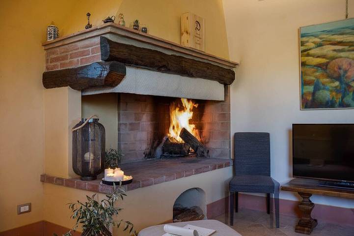Villa Tirinzano in Chianti per 14 persone con piscina privata in Montespertoli, Firenze province