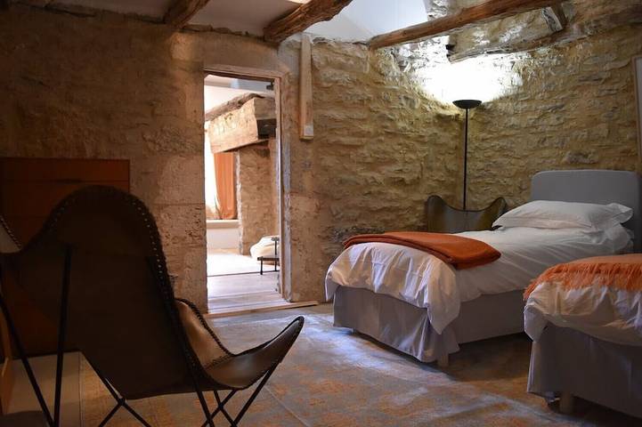 Location de vacances pour 6 personnes, avec terrasse et jardin, animaux acceptés à Puyjourdes - 3