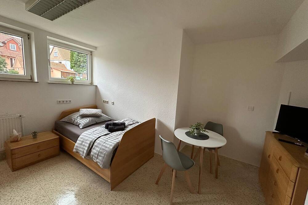 Ganze Wohnung, Apartment für 16 Personen in Nentershausen, Hessisches Bergland