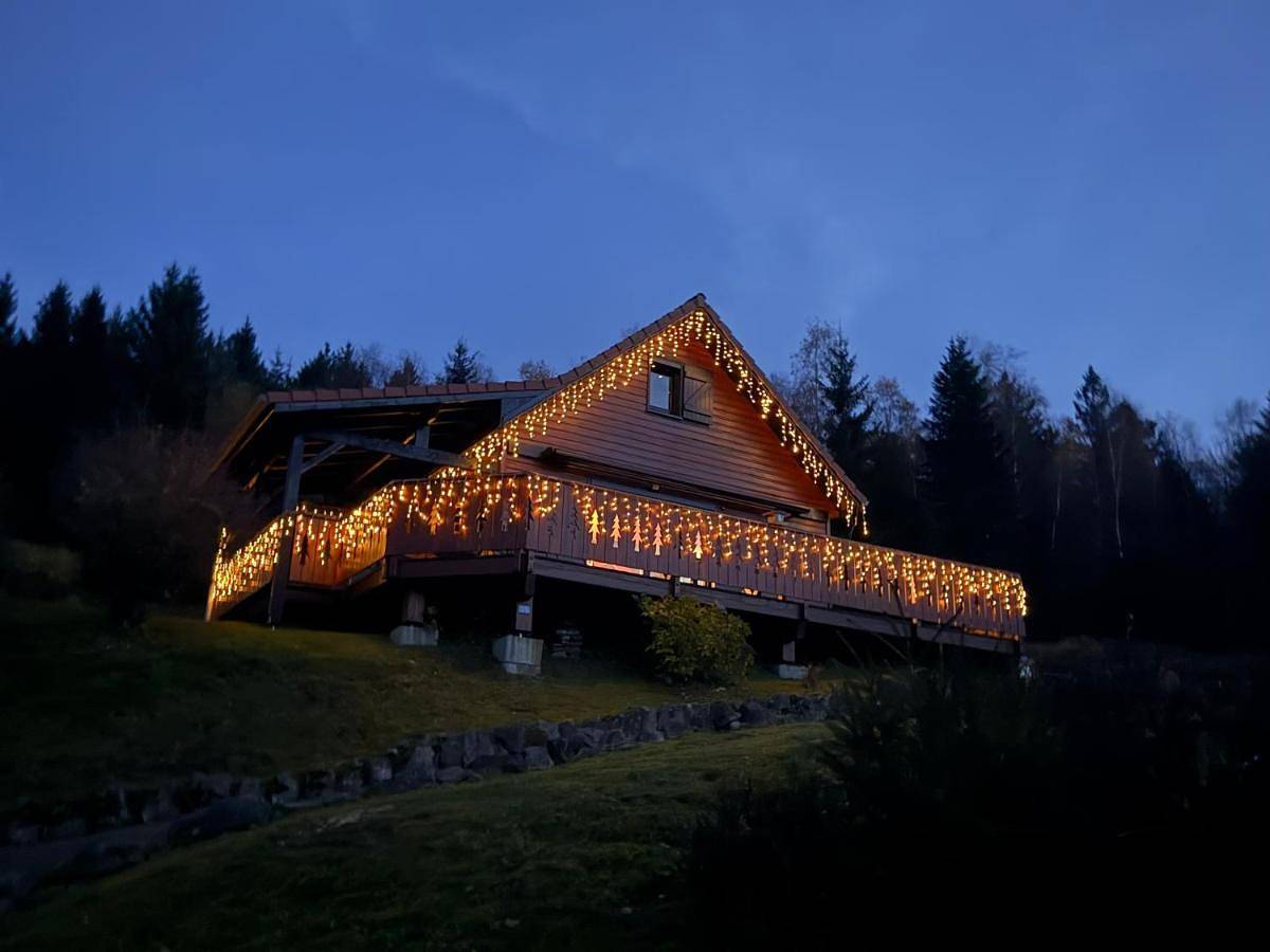 Chalet avec jacuzzi privé, vue sur les Vosges in Belfahy, Haute-Saône