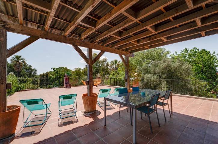 Ferienwohnung für 4 Personen, mit Kinderpool und Ausblick sowie Garten und Pool - 1