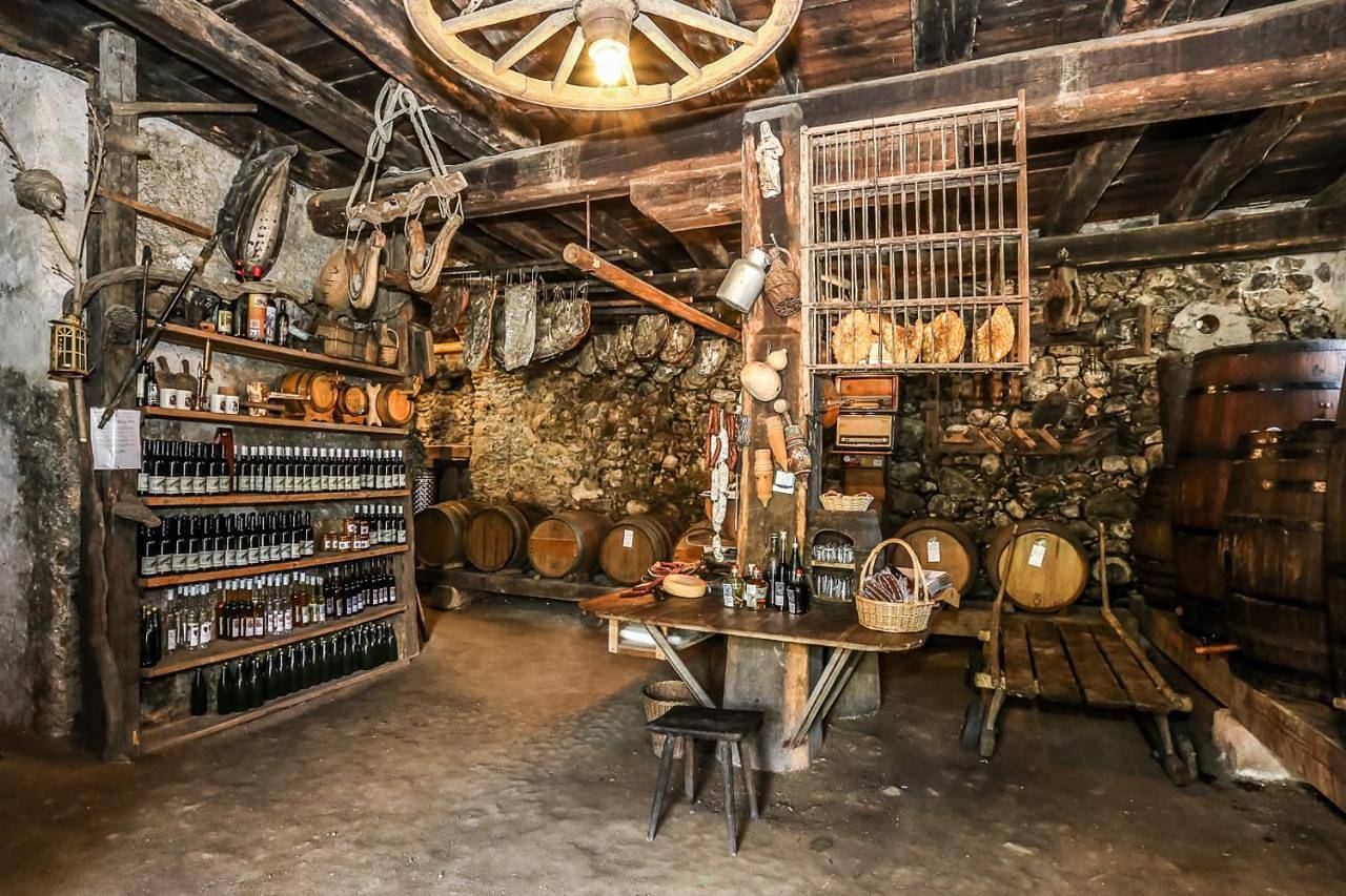 Ganze Wohnung, Martscholer Weinhof in Gufidaun, Klausen