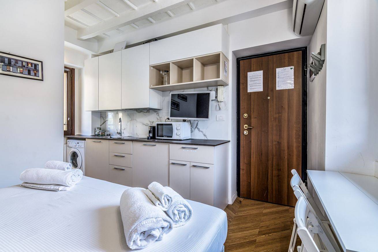 Appartamento intero, Morimondo Studio Apartment  in Milano, Provincia di Milano