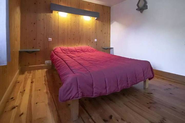 Location de vacances pour 10 personnes, avec terrasse et sauna, animaux acceptés à Mende - 3