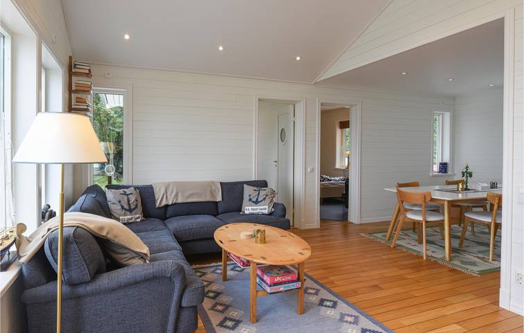 Vacation house for 7 people with terrace in Mellerud, Vänern