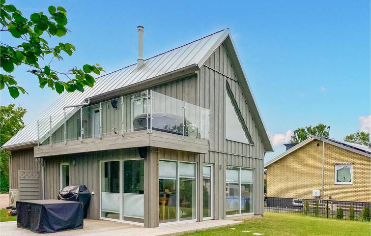 Ferienhaus für 8 Personen, mit Terrasse und Garten sowie Sauna