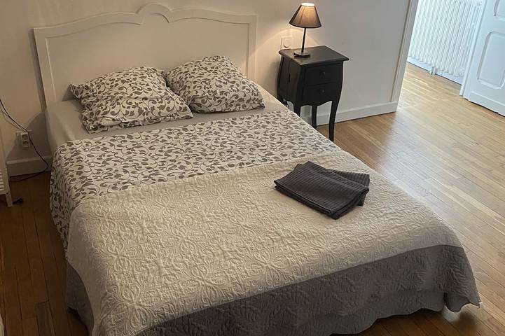 Location de vacances pour 8 personnes, avec terrasse et jardin, animaux acceptés à Tamniès - 4