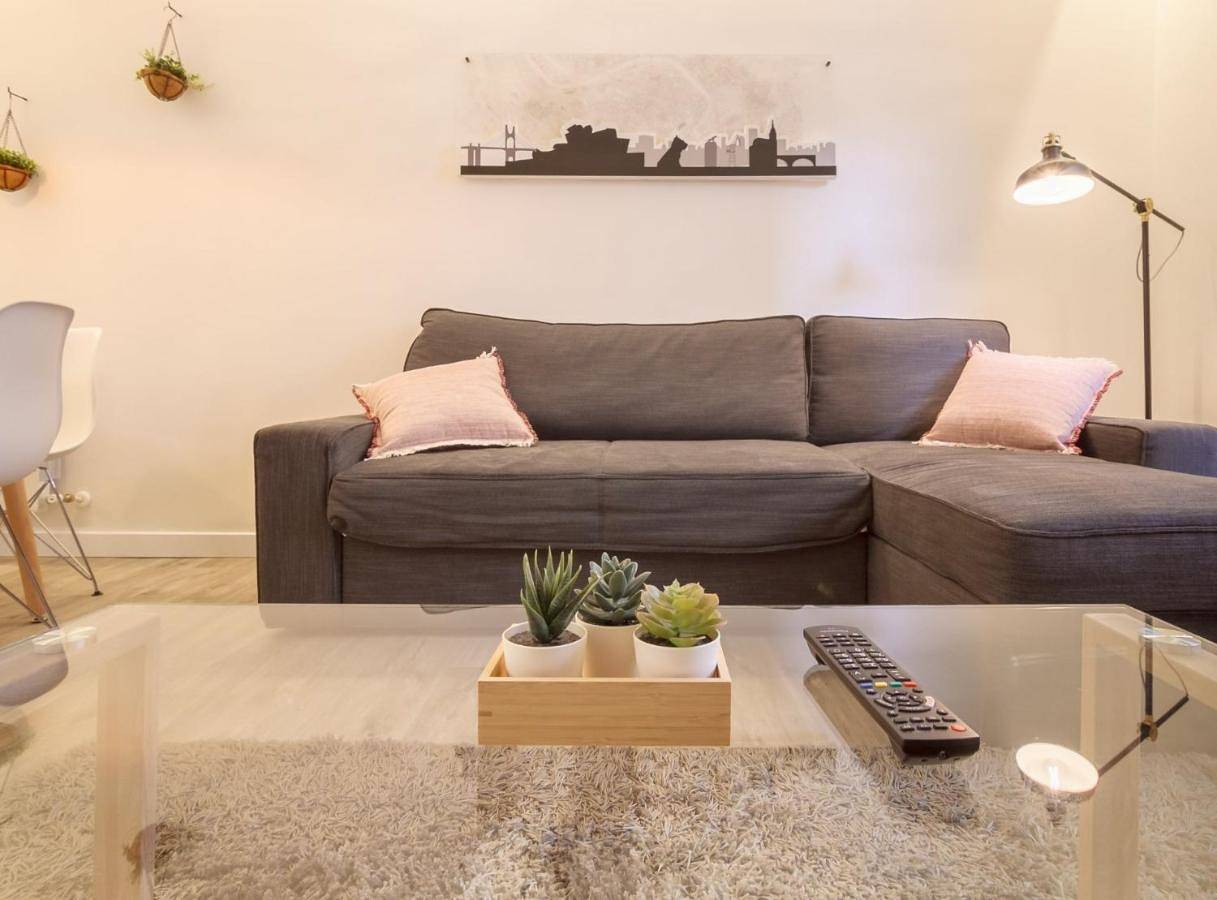 Geheel appartement, Mirasol Vivienda Turística en Bilbao La Vieja in Ibaiondo, Bilbao
