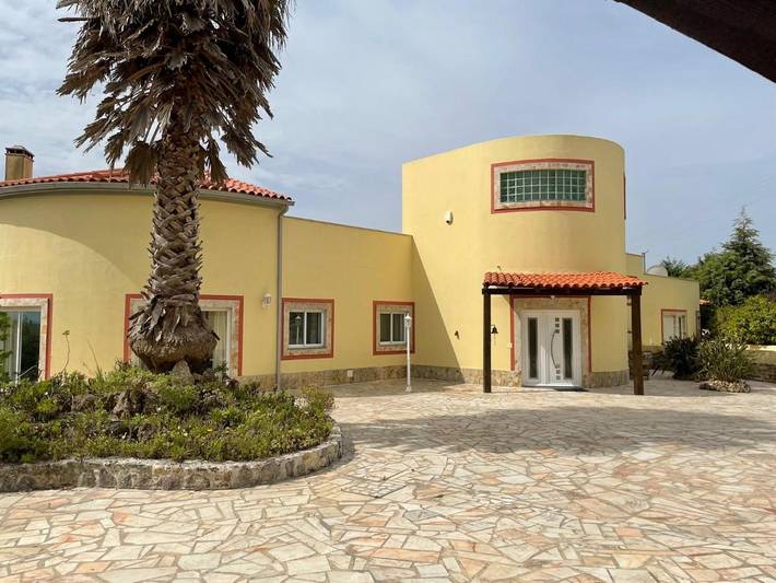 Casa rural para 12 personas, con piscina además de vistas y jardín, Familias con niños en Óbidos - 2