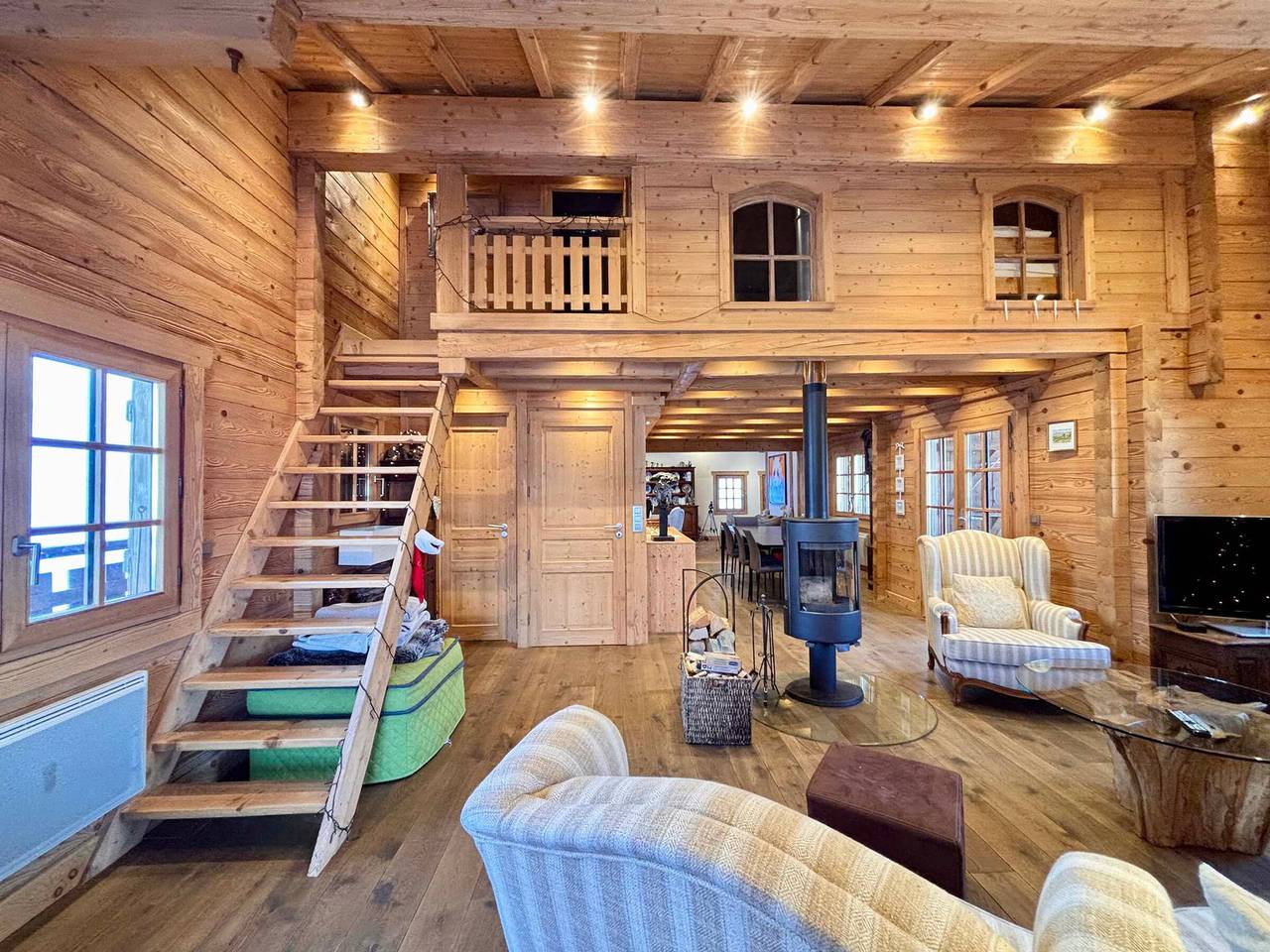 Chalet con parking - 15 pers. in Crest-Voland, Albertville region