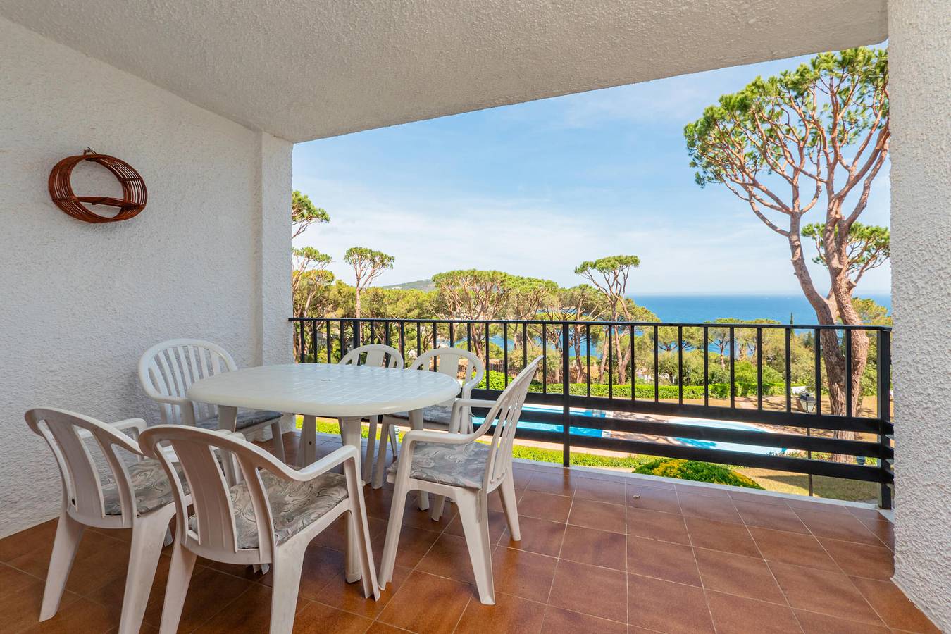 Appartement entier, E-2 Appartement avec vues magnifique sur la mer et avec piscine in Calella de Palafrugell, Palafrugell