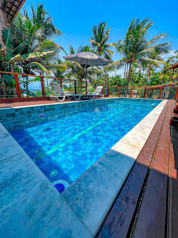 Casas e apartamentos de temporada para 2 pessoas, com jardim e piscina em Barra Grande