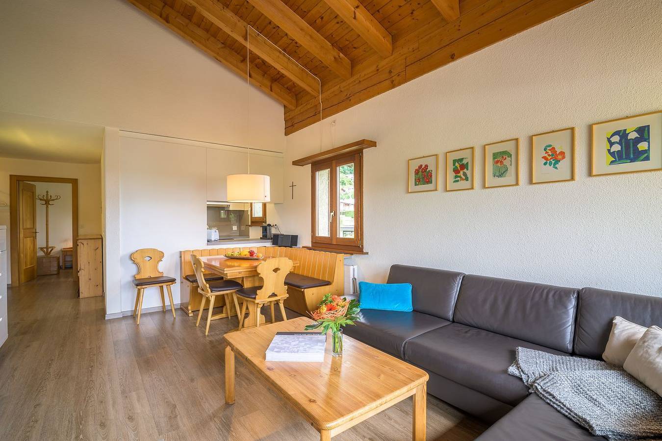 Geheel appartement, Vakantieappartement voor 4 personen met balkon in Flims-Dorf, Flims