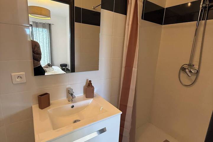 Chambre d’hôte pour 4 personnes à Lecci - 2