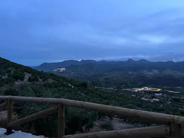 Casa rural para 8 personas, con piscina además de vistas y terraza - 1