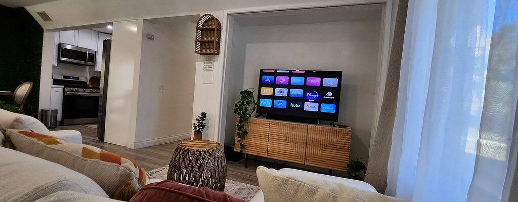 Gated Mountain Villa with Private Garage and King Bed in Lake Elsinore, Riverside County