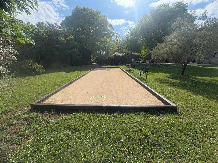 Location de vacances pour 10 personnes, avec vue ainsi que jardin et piscine à Saint-Mathieu-de-Tréviers - 4