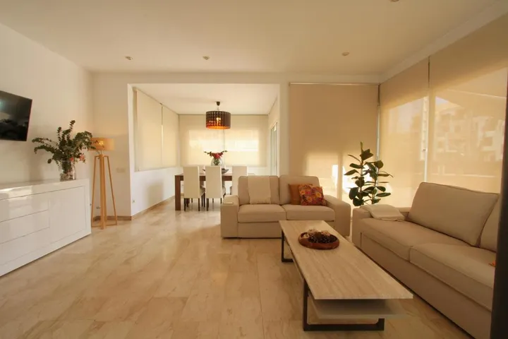 Casa de vacaciones para 8 personas, con piscina además de jardín y vistas - 1