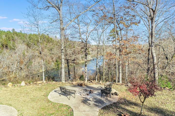 Camping for 6 people, with yard, with pets in Georgia