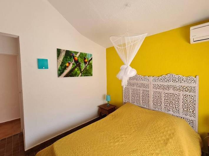 Location de vacances pour 6 personnes, avec jardin ainsi que terrasse et piscine dans Anse Tarare - 4