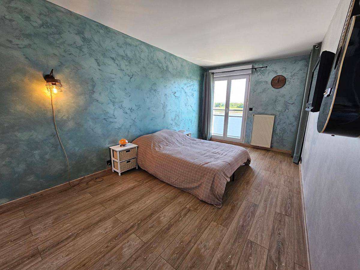Appartement entier, One-Bedroom Apartment in Ablon-sur-Seine, Val-de-Marne