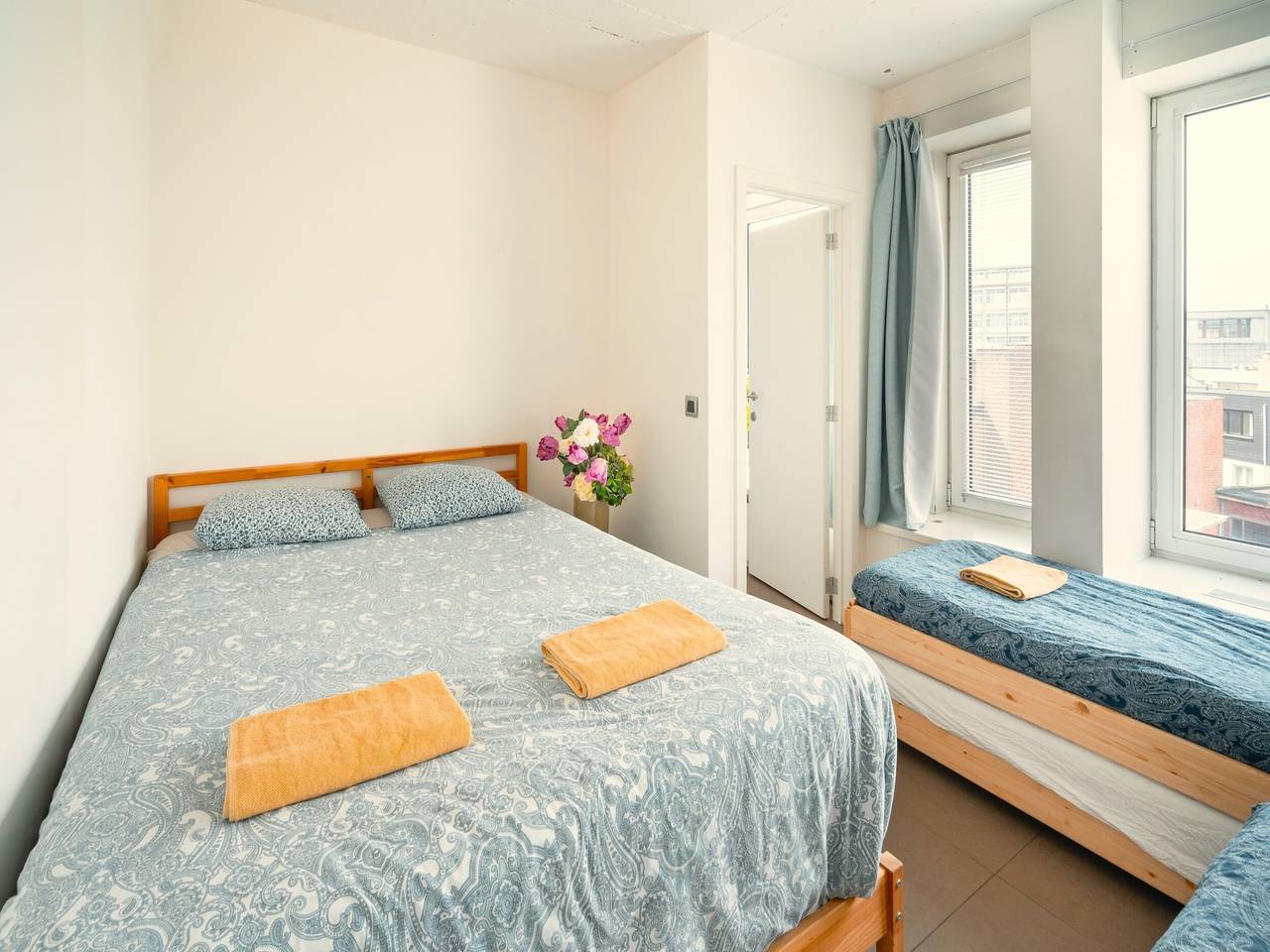 Entire apartment, Centrally Located Antwerp Stay for 10 in Antwerp, Antwerp region