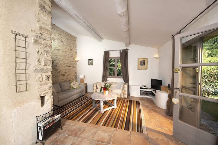 Gîte pour 14 personnes, avec jardin à Le Beaucet - 2