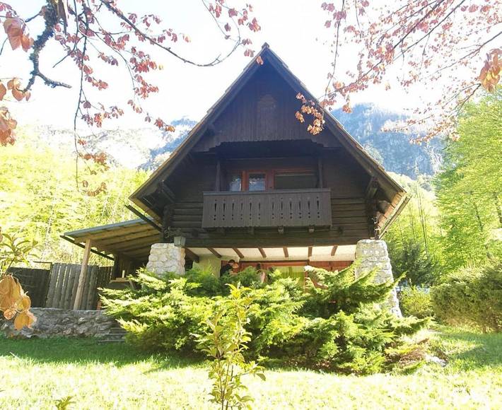 Chalet per 5 persone, con Balcone e Terrazza nonché Giardino e Panorama in Alpi Giulie