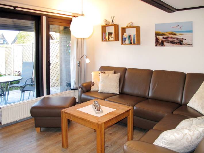 Ferienhaus für 4 Personen, mit Terrasse und Garten in Burhave - 2