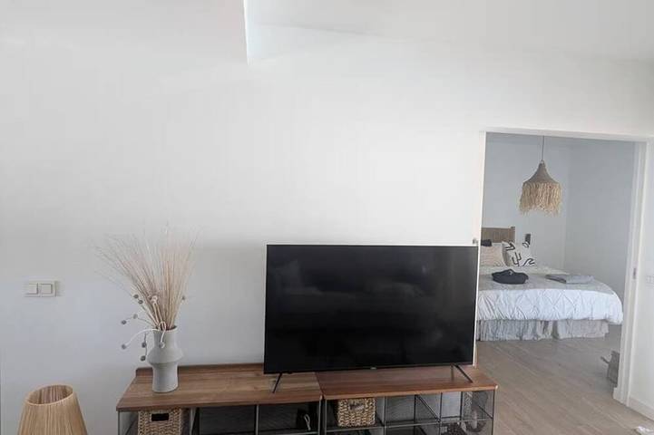 Appartement entier, Cozy apartment with a pool in a quiet complex, perfect for a relaxing vacation. in Villaverde, La Oliva