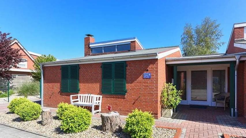 Ferienhaus für 4 Personen, mit Garten in Bensersiel